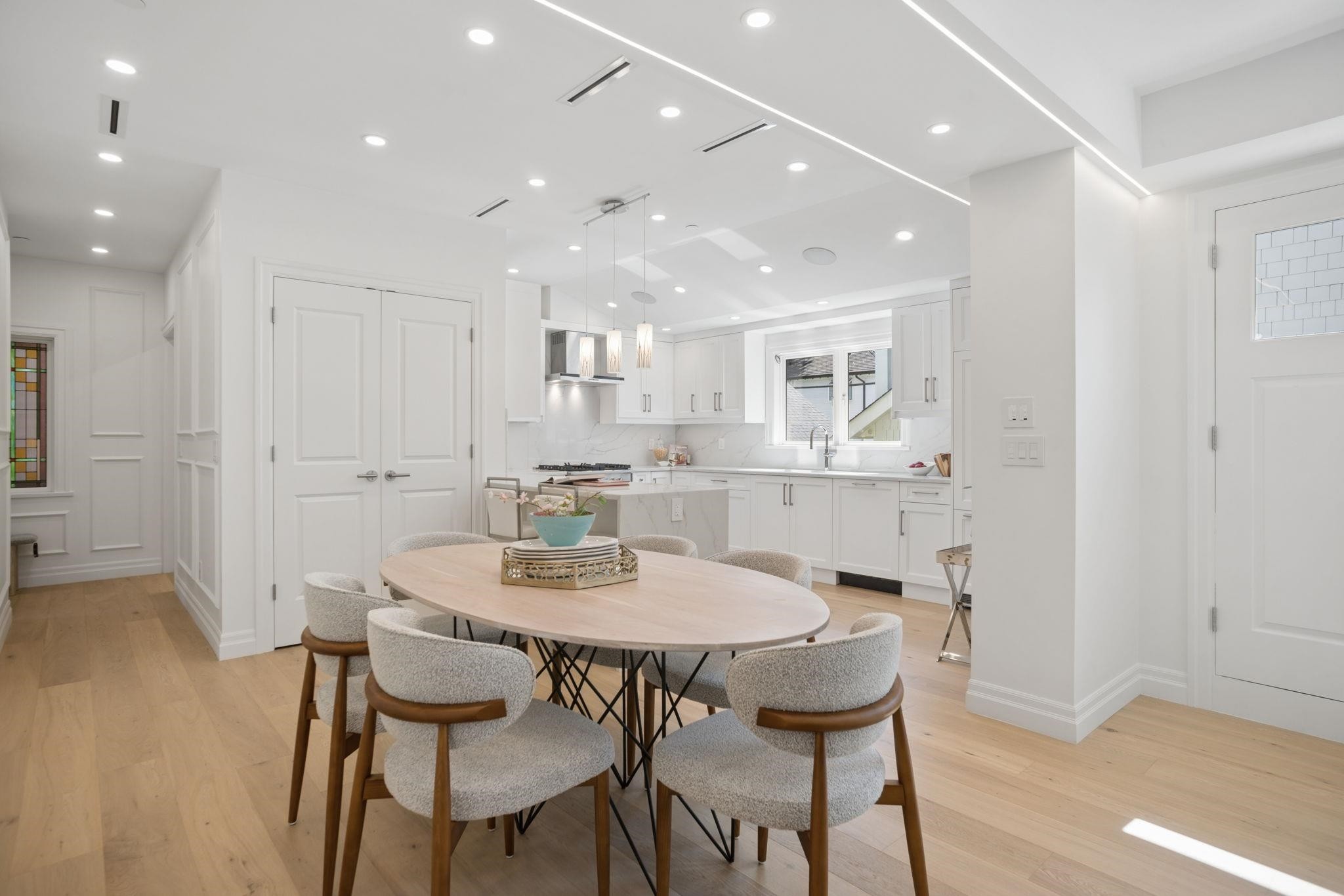 2012 15Th Avenue W, Vancouver, BC