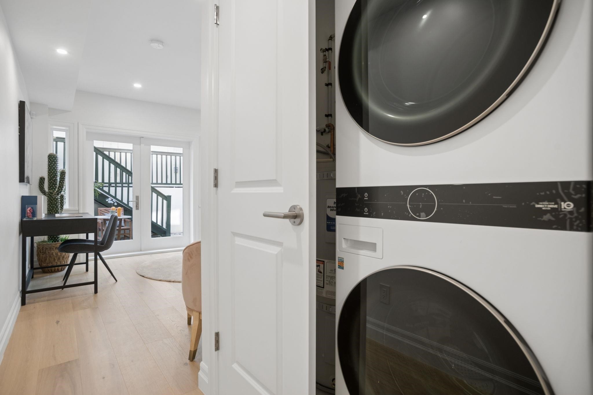 2012 15Th Avenue W, Vancouver, BC