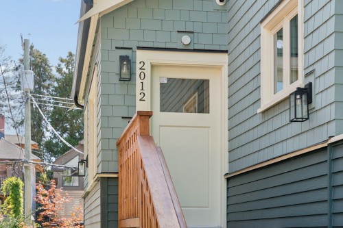 2012 15Th Avenue W, Vancouver, BC 