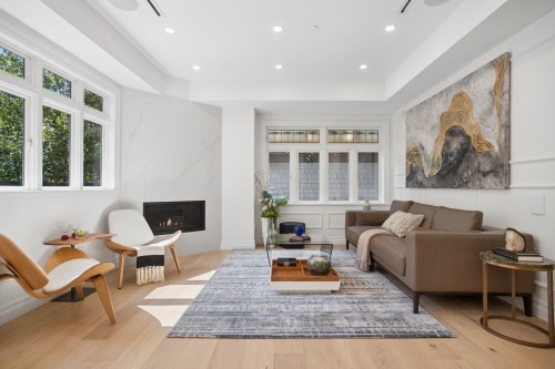 2012 15Th Avenue W, Vancouver, BC 