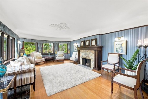 5584 Maple Street, Vancouver, BC 