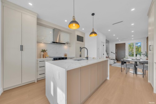 4328 Rupert Street, Vancouver, BC 