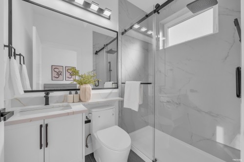 4328 Rupert Street, Vancouver, BC 