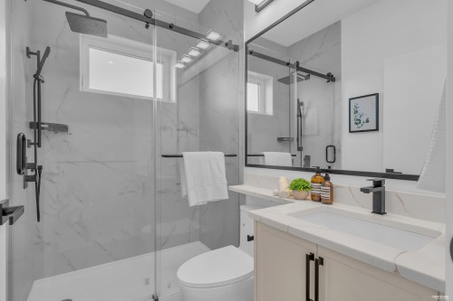 4328 Rupert Street, Vancouver, BC 