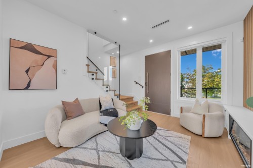 4328 Rupert Street, Vancouver, BC 