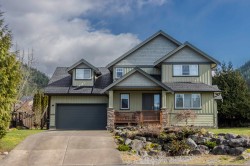 1003 Ash Place Squamish, BC V8B 0W2