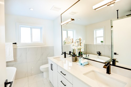 2026 32Nd Avenue E, Vancouver, BC 