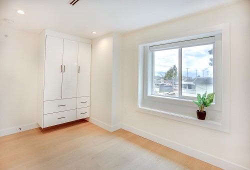 2026 32Nd Avenue E, Vancouver, BC 