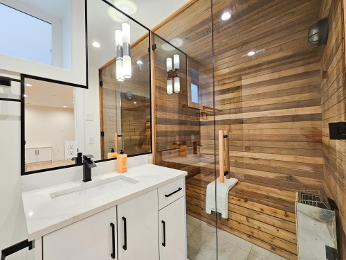 2026 32Nd Avenue E, Vancouver, BC 