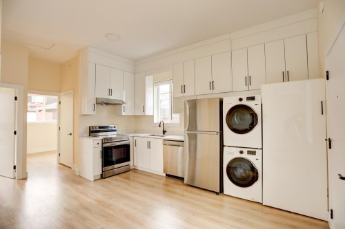 2026 32Nd Avenue E, Vancouver, BC 
