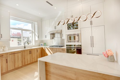2026 32Nd Avenue E, Vancouver, BC 