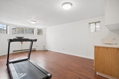 785 50Th Avenue E, Vancouver, BC 