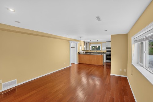 799 Donegal Place, North Vancouver, BC 