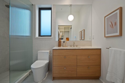 166 38Th Avenue E, Vancouver, BC 