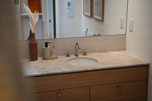 166 38Th Avenue E, Vancouver, BC 