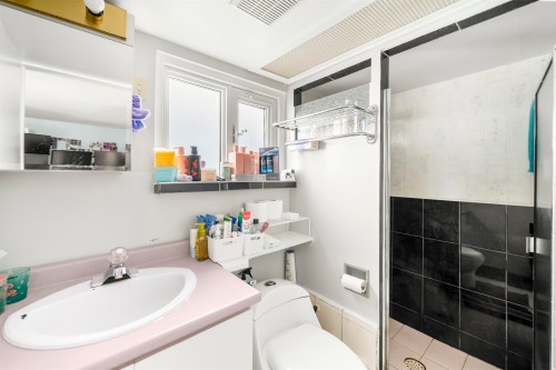 6777 Kerr Street, Vancouver, BC 