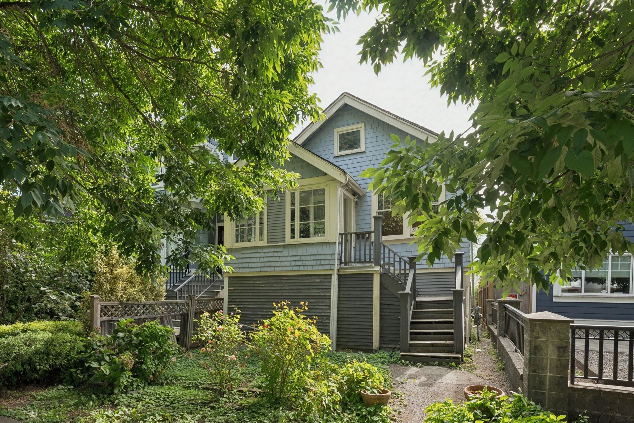 614 19Th Avenue E, Vancouver, BC