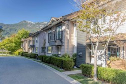 30-1204 Main Street Squamish, BC V8B 0S3