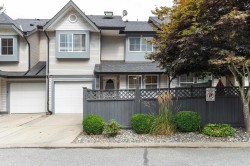 8-21015 118 Avenue Maple Ridge, BC V2X 8B7