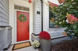 12-1133 Ridgewood Drive  North Vancouver, BC V7R 0A4
