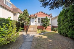 1534 71st Avenue W Vancouver, BC V6P 3C1