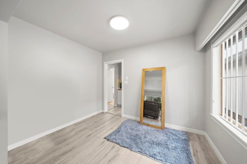 1534 71St Avenue W, Vancouver, BC 