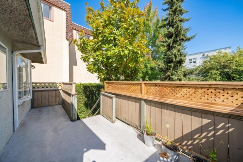1534 71St Avenue W, Vancouver, BC 