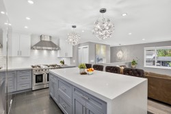 11554 Wildwood Crescent Pitt Meadows, BC V3Y 1M8