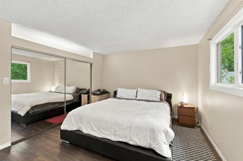 1063 Heritage Boulevard, North Vancouver, BC 