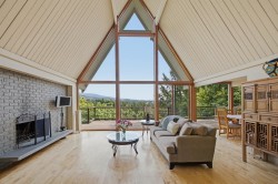 820 Younette Drive  West Vancouver, BC V7T 1S9
