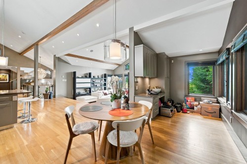 2953 Altamont Crescent, West Vancouver, BC 