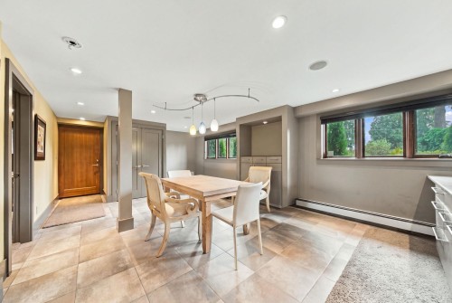 2953 Altamont Crescent, West Vancouver, BC 