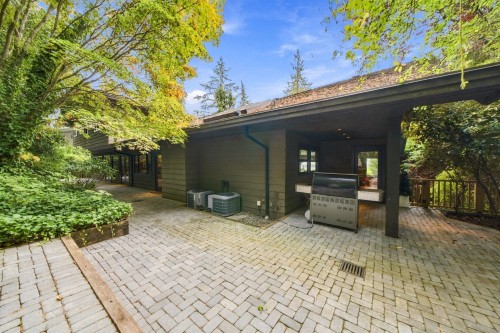 2953 Altamont Crescent, West Vancouver, BC 