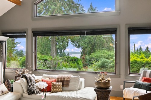 2953 Altamont Crescent, West Vancouver, BC 