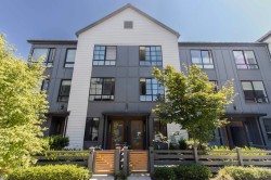 1329 Halyard Place Squamish, BC V8B 2A1
