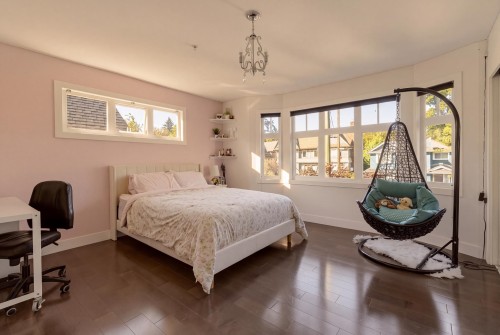 3328 7Th Avenue W, Vancouver, BC 