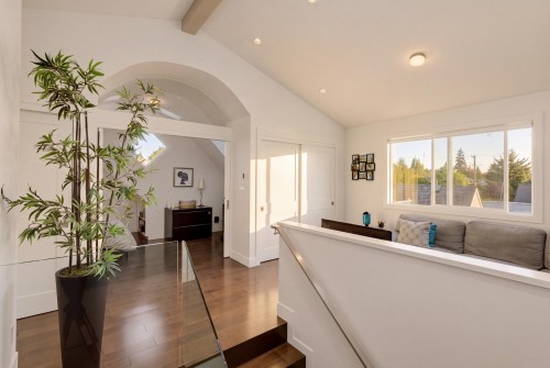 3328 7Th Avenue W, Vancouver, BC 