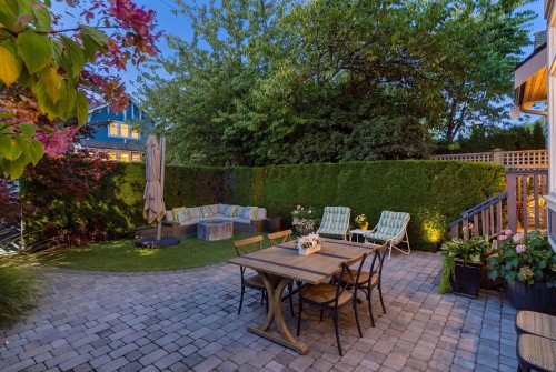 3328 7Th Avenue W, Vancouver, BC 
