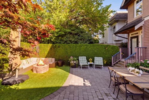 3328 7Th Avenue W, Vancouver, BC 