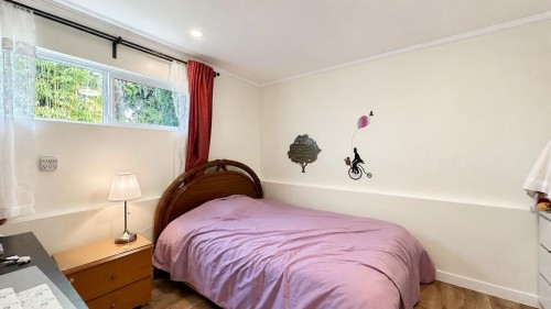 1104 Milford Avenue, Coquitlam, BC 