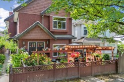 546 44th Avenue E Vancouver, BC V5W 1W5