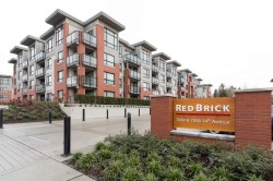 423-7088 14th Avenue Burnaby, BC V3N 0E7