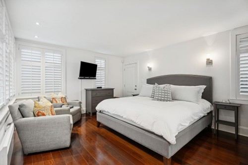 3814 11Th Avenue W, Vancouver, BC 