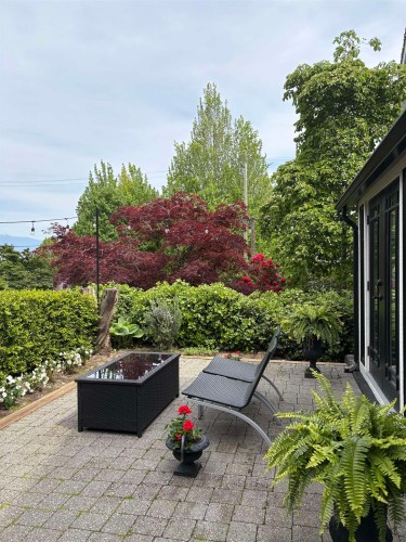 3814 11Th Avenue W, Vancouver, BC 