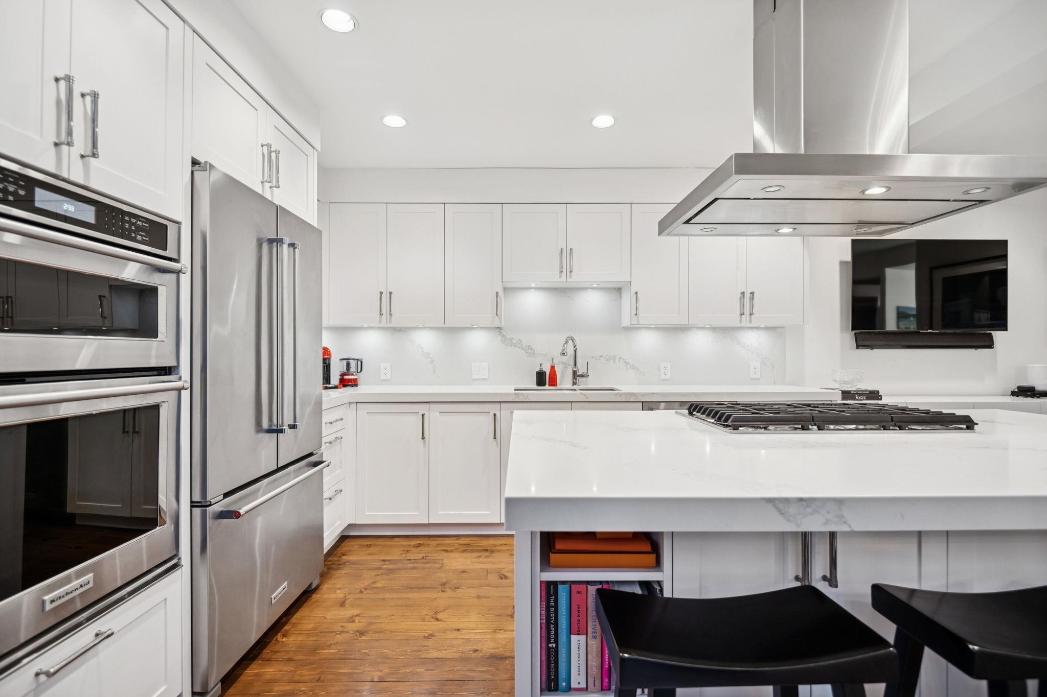 3814 11Th Avenue W, Vancouver, BC