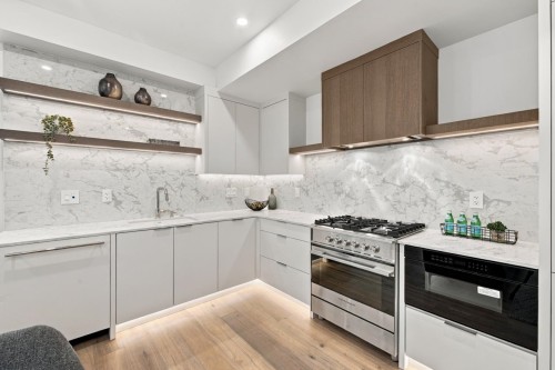 1145 33Rd Avenue W, Vancouver, BC 