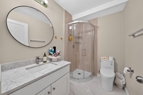 5791 Telegraph Trail, West Vancouver, BC 