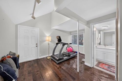 5791 Telegraph Trail, West Vancouver, BC 