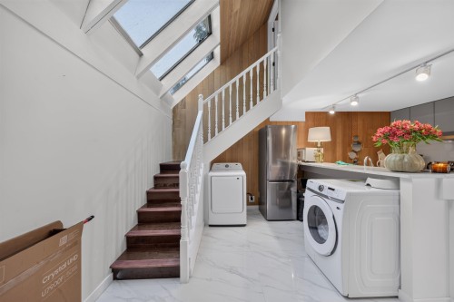5791 Telegraph Trail, West Vancouver, BC 
