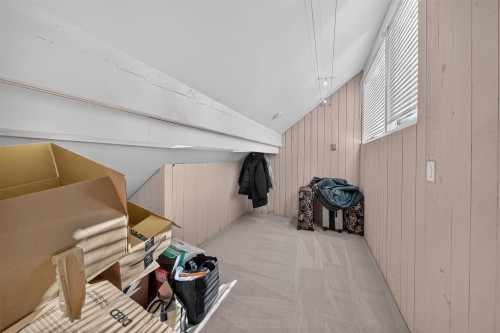 5791 Telegraph Trail, West Vancouver, BC 